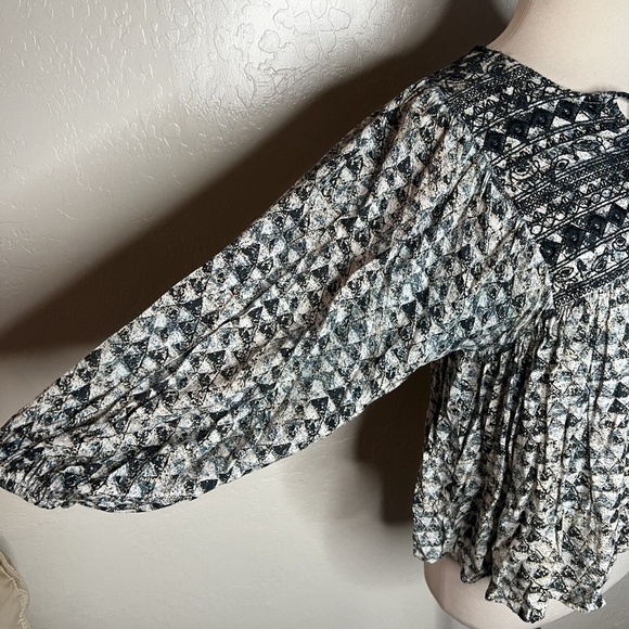 World Market Embroidered Tassel Black Multicolor Boho Shirt Top Blouse Size S - Picture 6 of 8